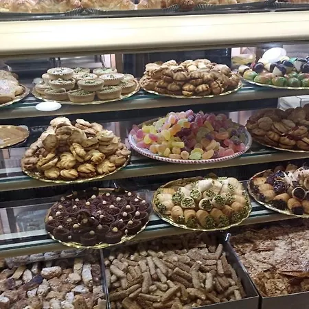 Le Vie Del Centro לינה וארוחת בוקר שאקה
